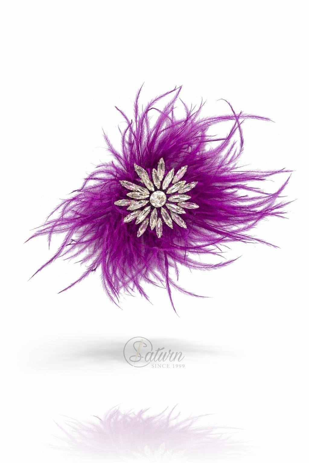 Brosa  Decorativa Din Pene De Strut  15cm – Accesorii Elegante Pentru Tinute Speciale