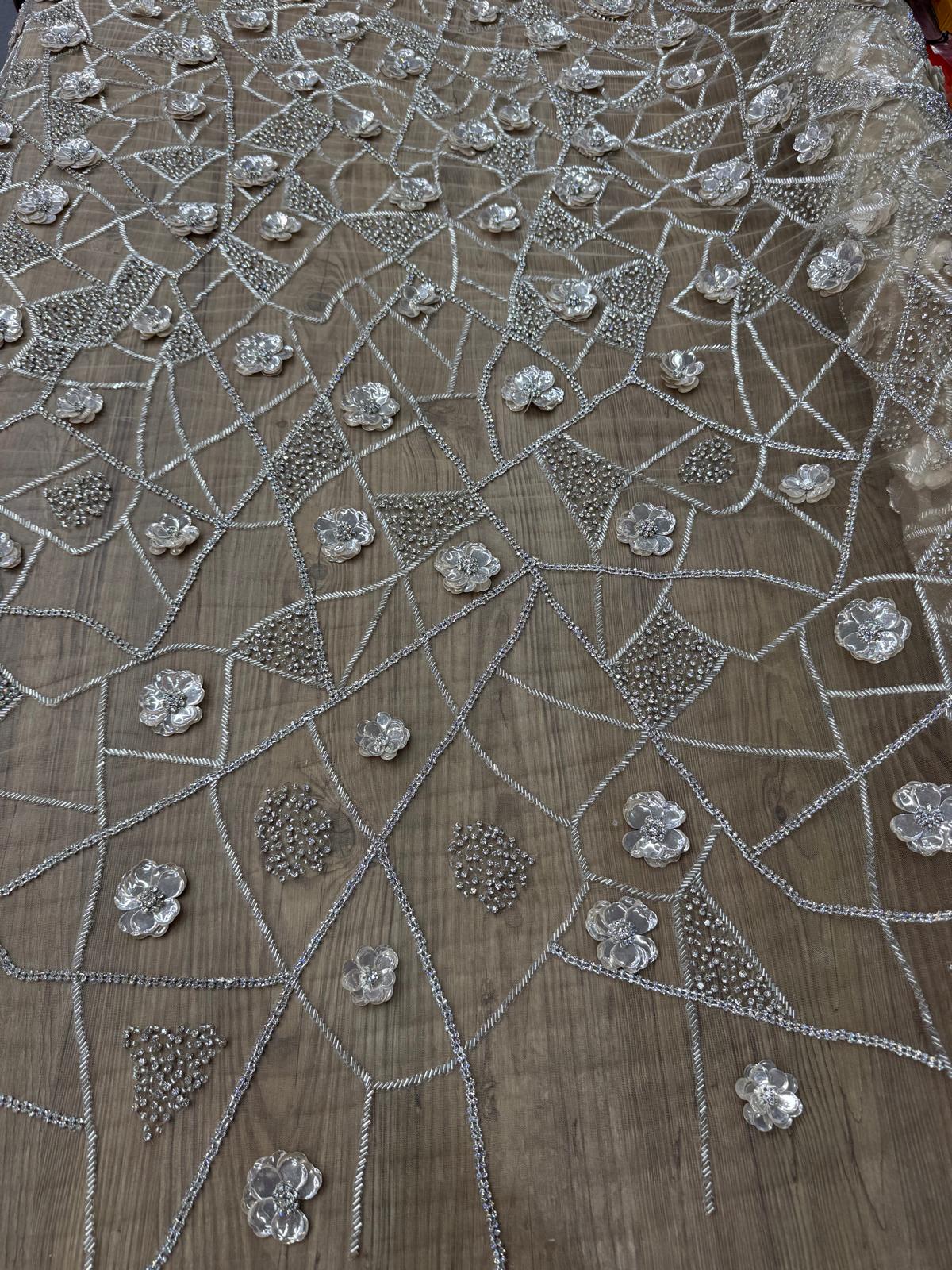 Broderie de lux unicat pe tull nude cu cristale si margele, latime 140 cm – model DB1422 premium couture