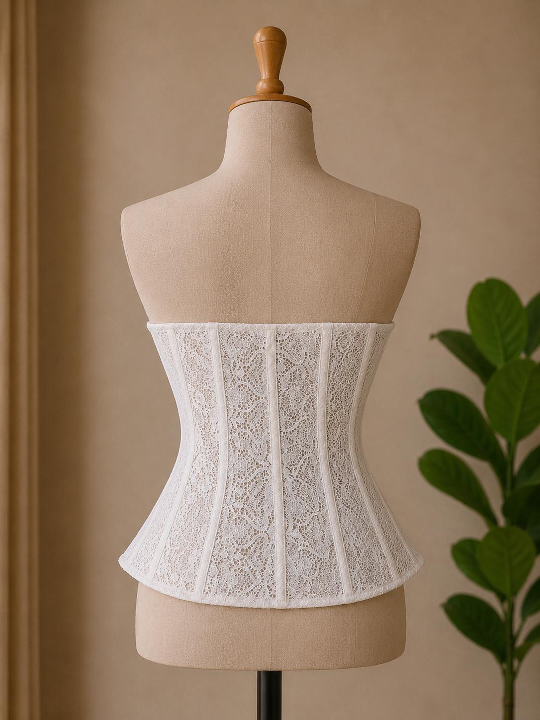 Corset Elegant din Dantela cu Rever Amplu – Design Modern de Ocazie M29