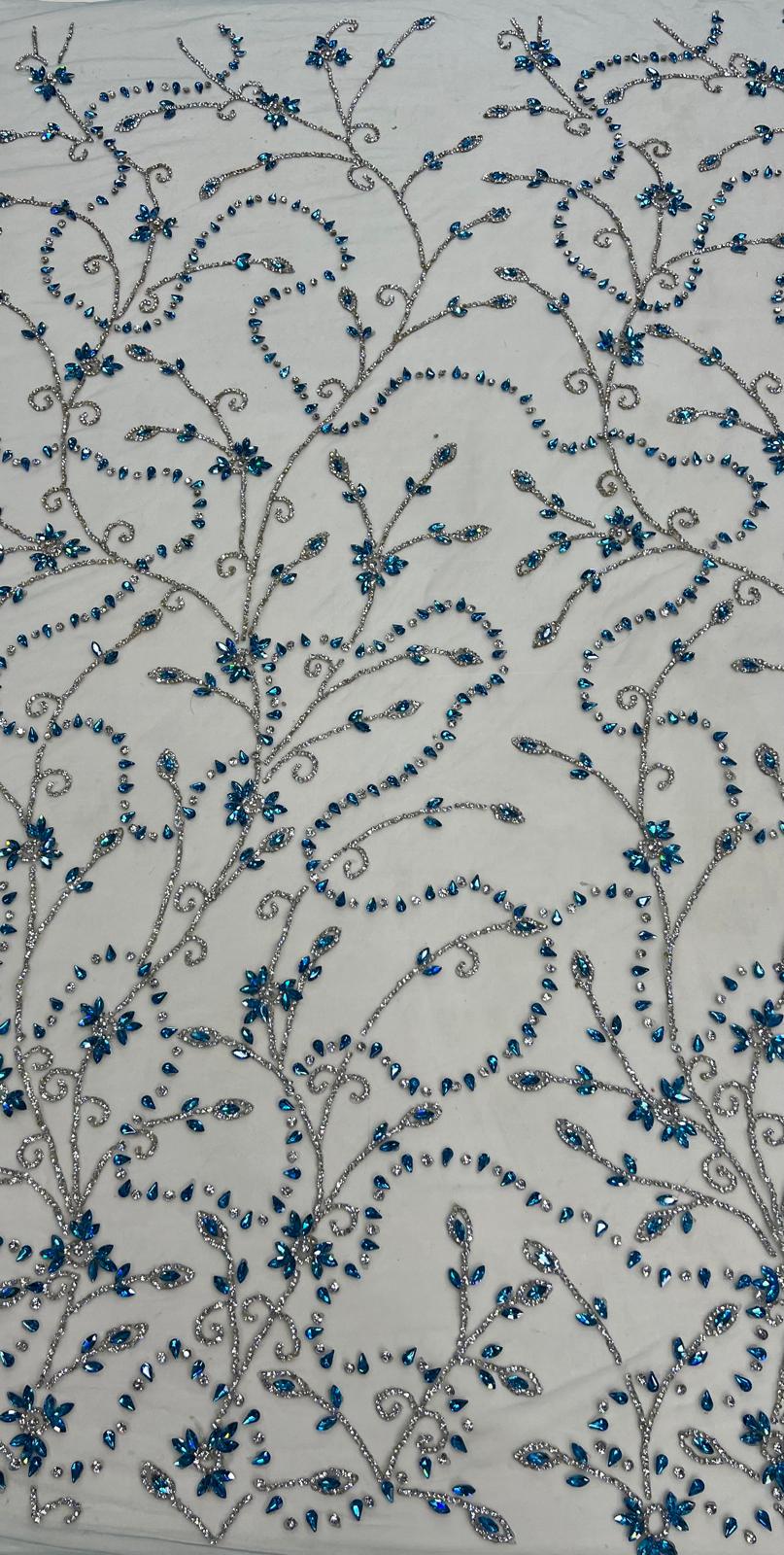 Broderie Luxury pe tul D Sky Blue cu cristale si aplicatii florale – Model J1 3390, 140 cm/la metru