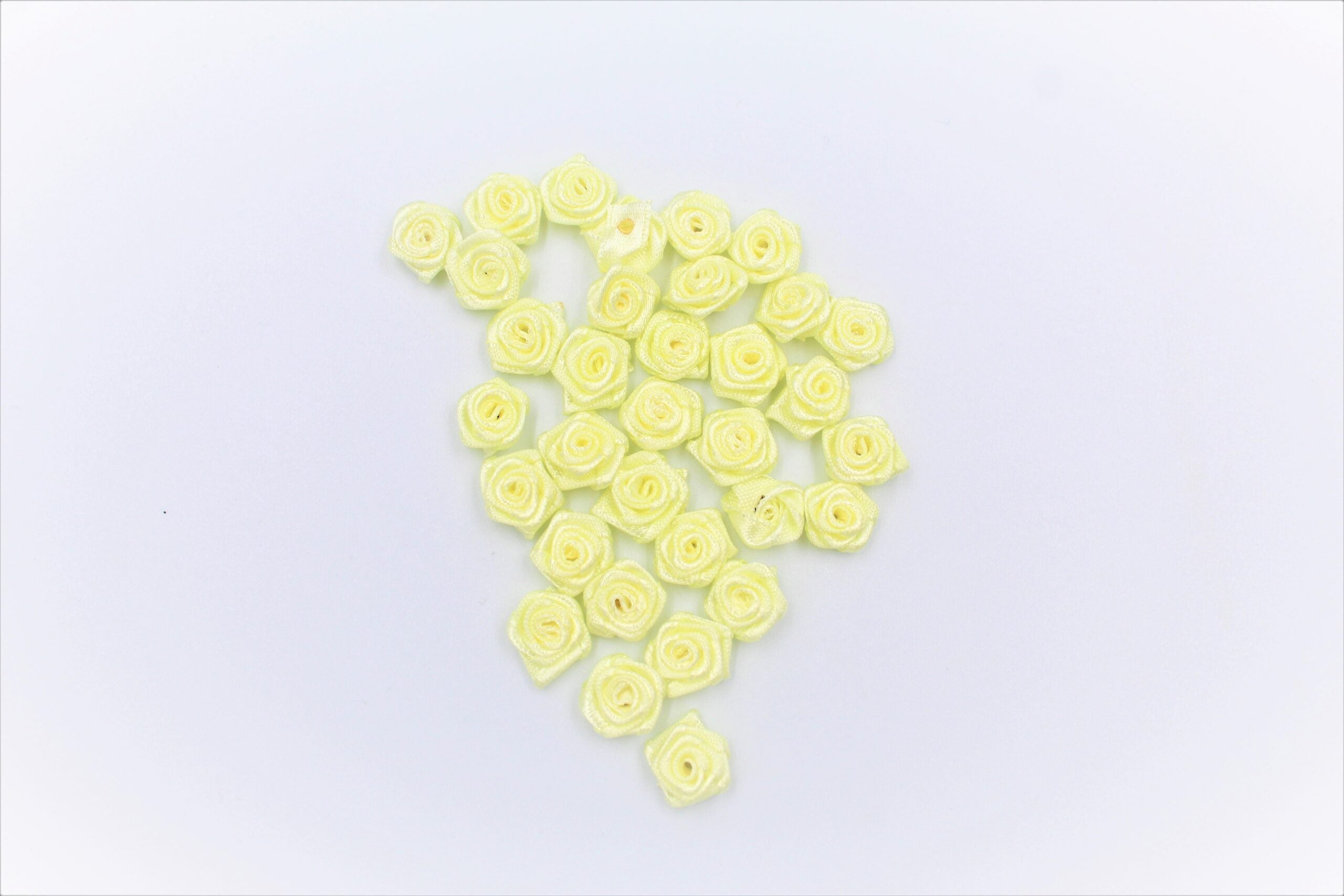 Flori Decorative Din Satin (100 Buc/Pachet)