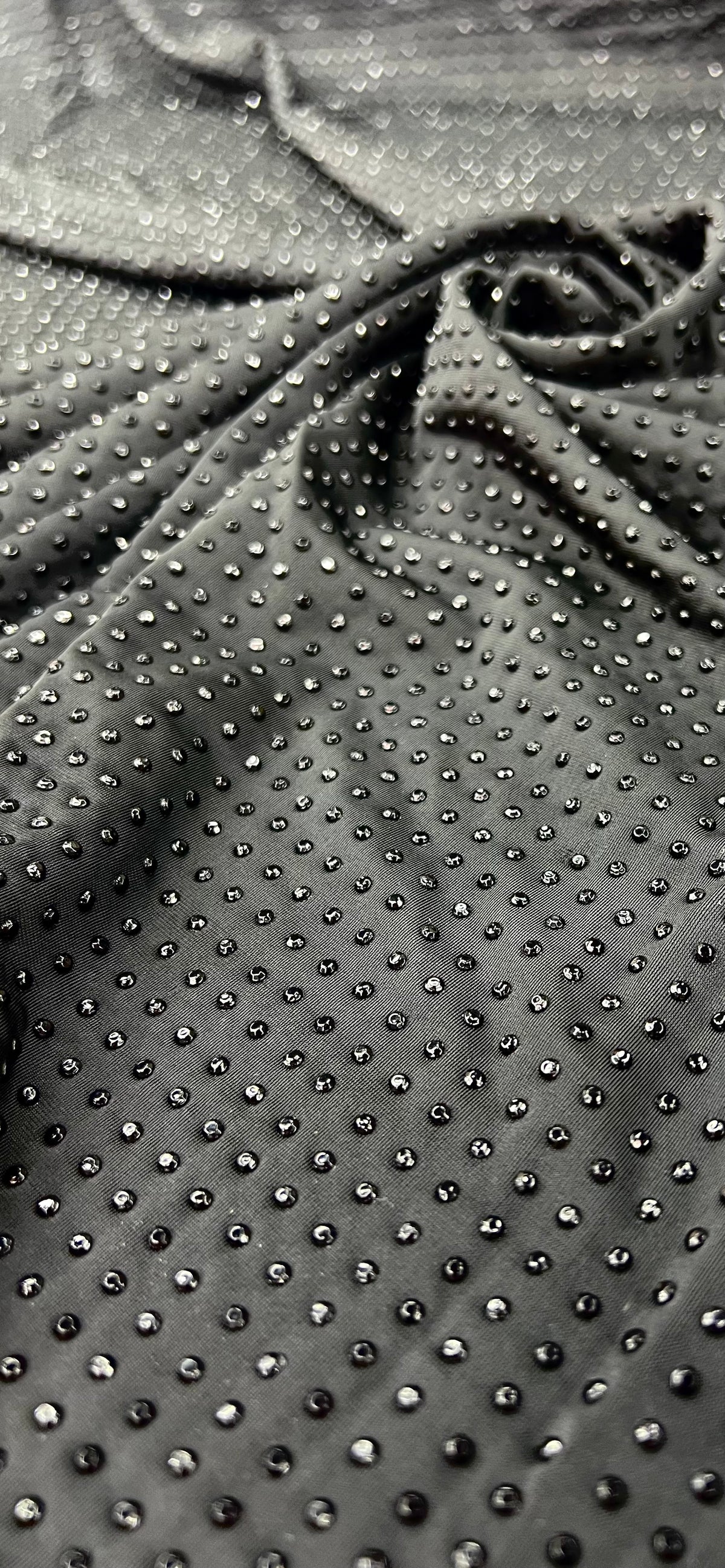 Lycra Cu Strasuri Latime 150 Cm\La Metru
