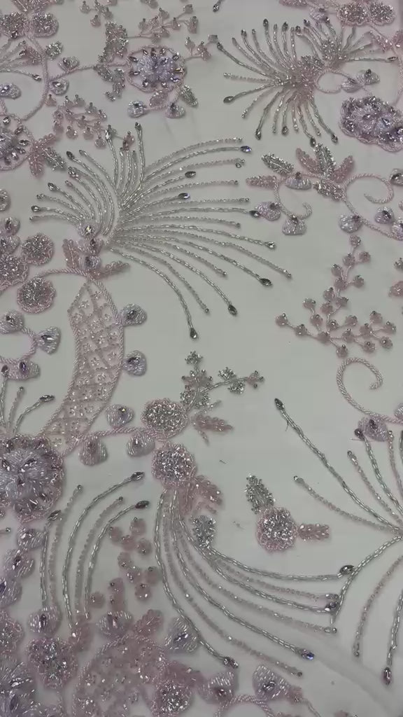 Încărcați videoclipul: Broderie premium pe tul roz cu cristale si margele Model J1 3373, 140 cm, la metru